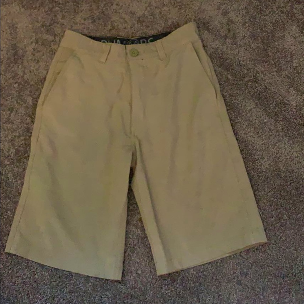 Tan rumors shorts